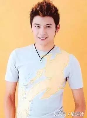 山寨f4最新视频,山寨版f4惊艳出场