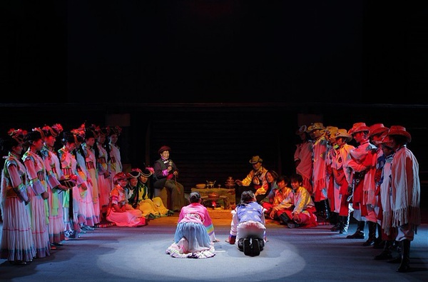 摩梭人，一个最会恋爱的民族，一生都在谈恋爱