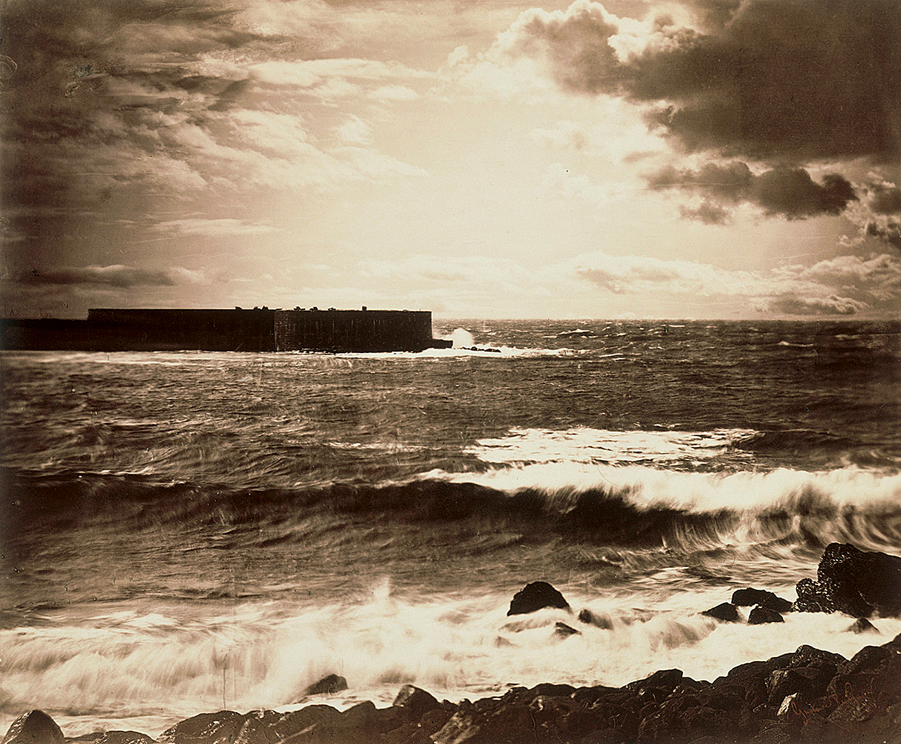 宗教把色彩当作是“*果禁**”,为消除杂念用黑白艺术克制*欲情**