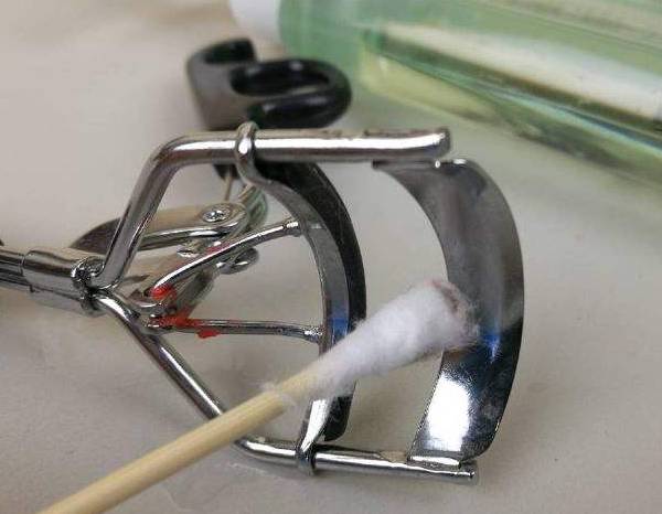 单眼皮短睫毛夹睫毛教程,怎么夹睫毛又卷翘又持久呢