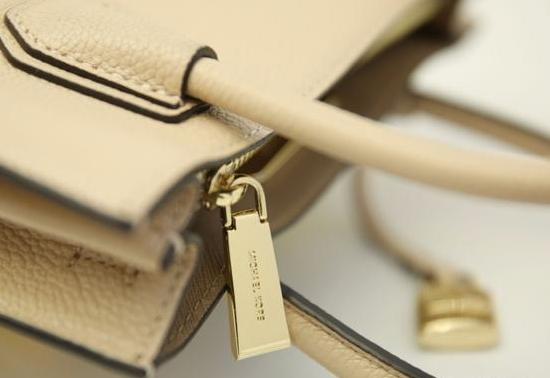 杨幂mk黑包包,杨幂mk包推荐