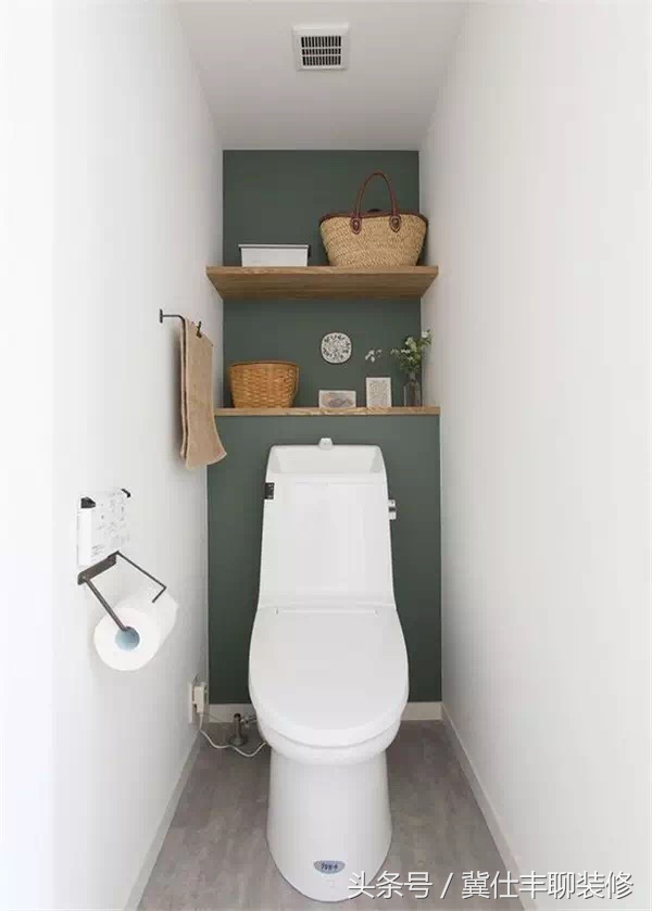 卫生间洗手盆太小没地方放东西,卫生间太小装个小洗手盆