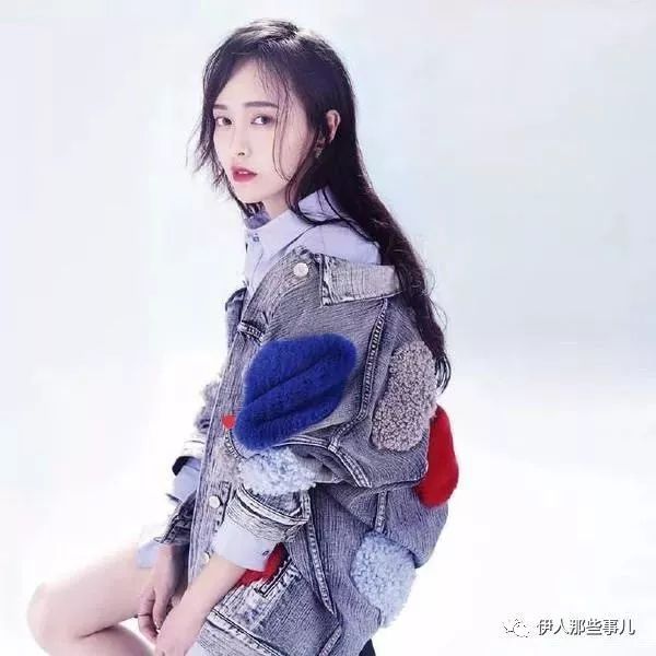唐嫣衣着宽松引争议,唐嫣气质穿搭