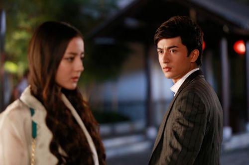 迪丽热巴学生时期谈恋爱,迪丽热巴和米热完整版吻戏