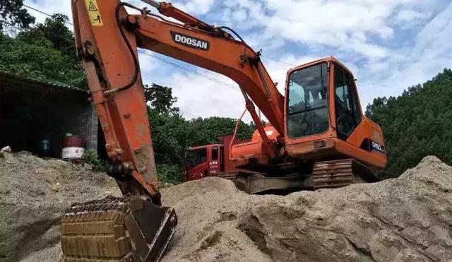 全网最实在的二手挖机,5万左右的二手挖机有哪些