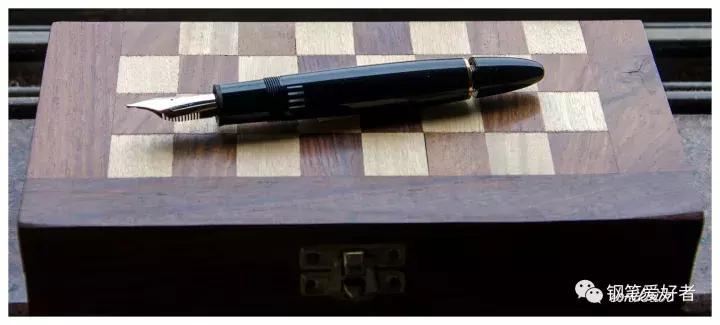 万宝龙钢笔146含金量,万宝龙钢笔璀璨金红