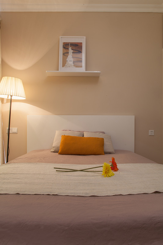 看完堂姐婚房想结婚，郑州102平三居室全包8万，荣立鸿鹄嘉苑参考