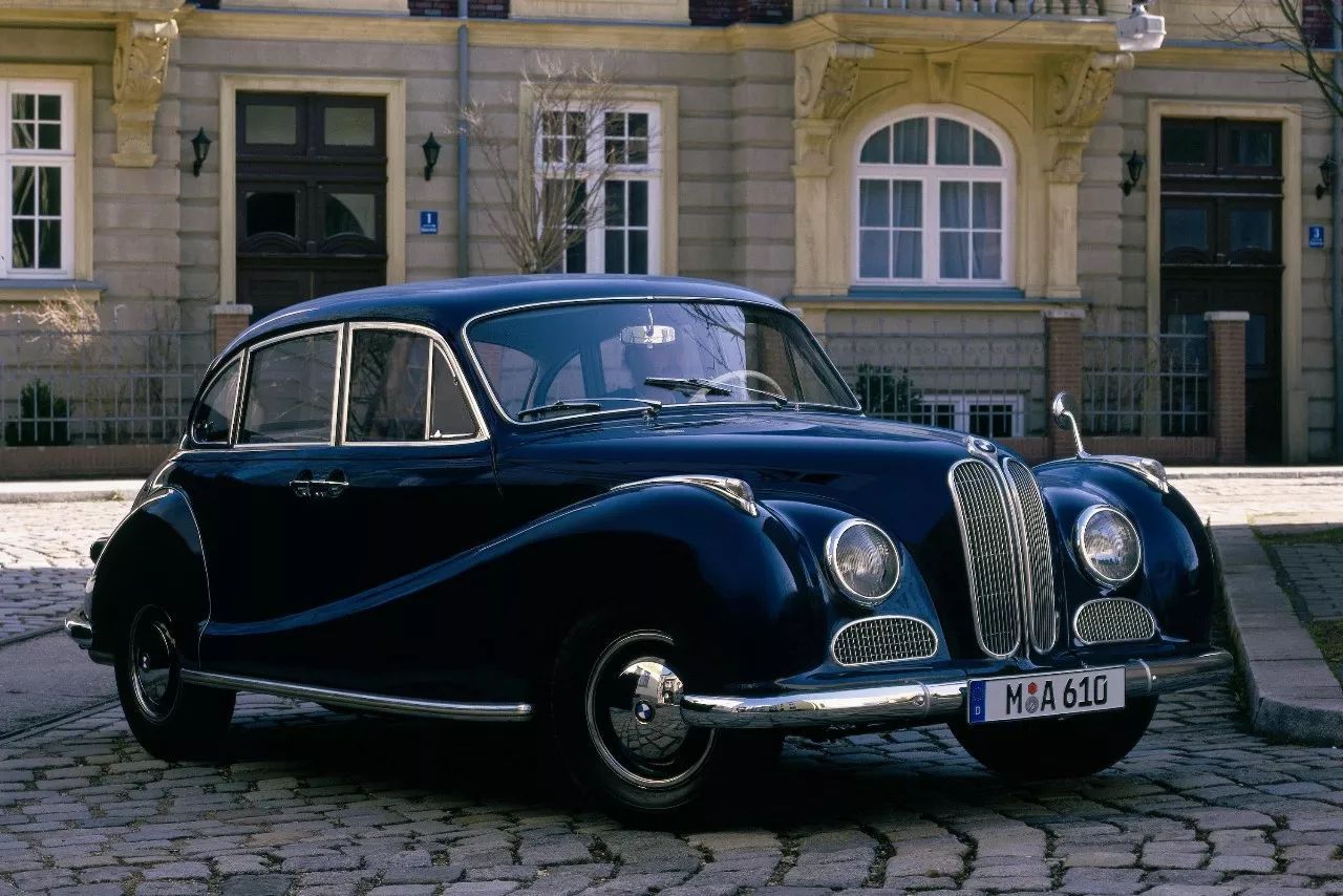 宝马z8进化史,宝马z8哪一年的