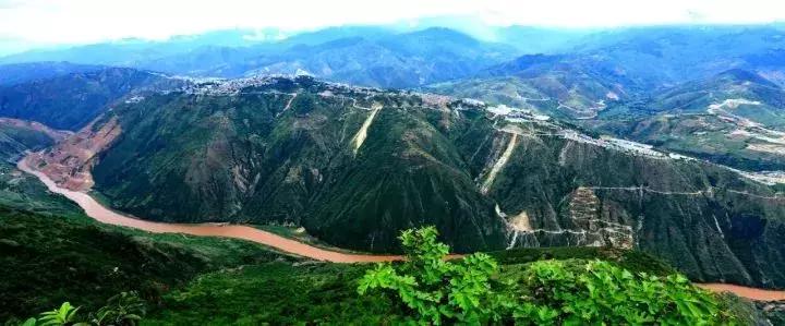 大红河60岁啦！这里到底有多美？跟着13县市的方队一起来看看