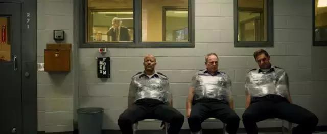 最近抢钱大案,抢钱案真实案件