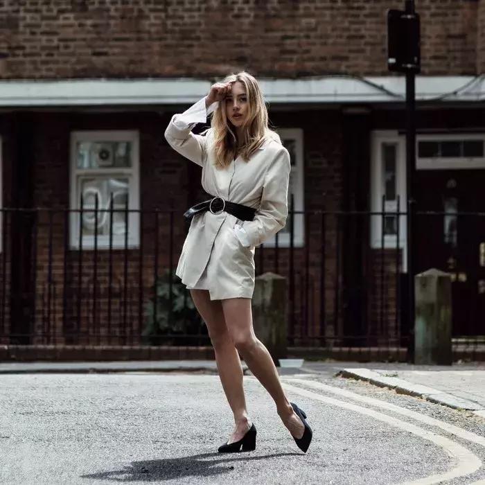 身高只有152cm的她用高衣Q惊艳了世界！