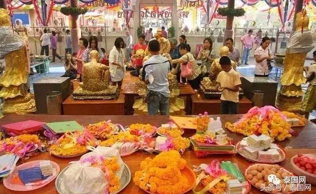 去寺庙还愿需要带红布吗,泰国进庙需要注意什么