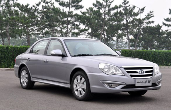 屌丝的逆袭之路电视剧,开了8年的现代索纳塔