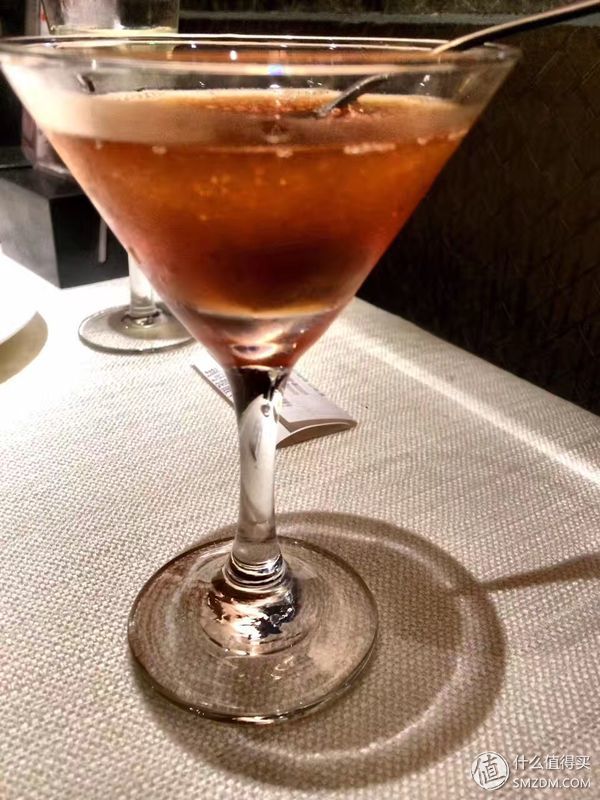 htcu11和htcu11+对比,曾经的王者沦落成乞丐