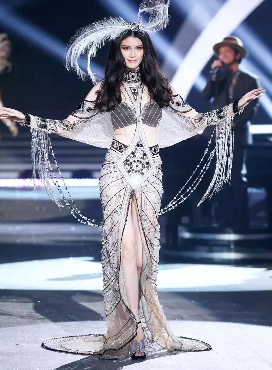 经典维密大秀,2017年维密大秀精彩集锦