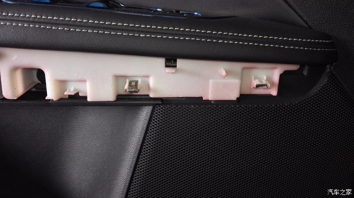 金牛座和宝马5系驾乘感受,福特金牛座与a6驾乘感受