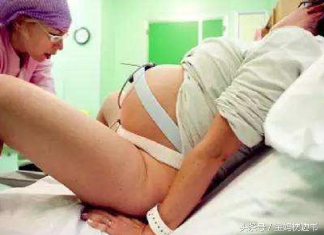 产房里妈妈需要做什么,每个孕妈必经生产过程