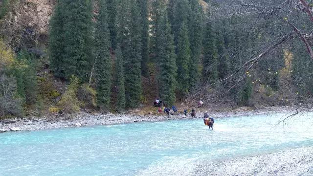 拜城乌孙古道的天堂湖怎么去,新疆特克斯县乌孙古道天堂湖