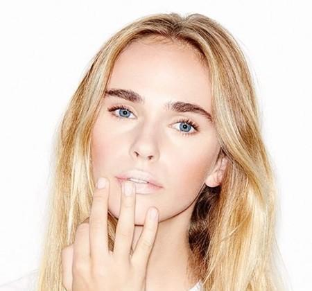 嘴唇太薄怎么能变厚,辛芷蕾嘴巴怎么通过厚唇改薄