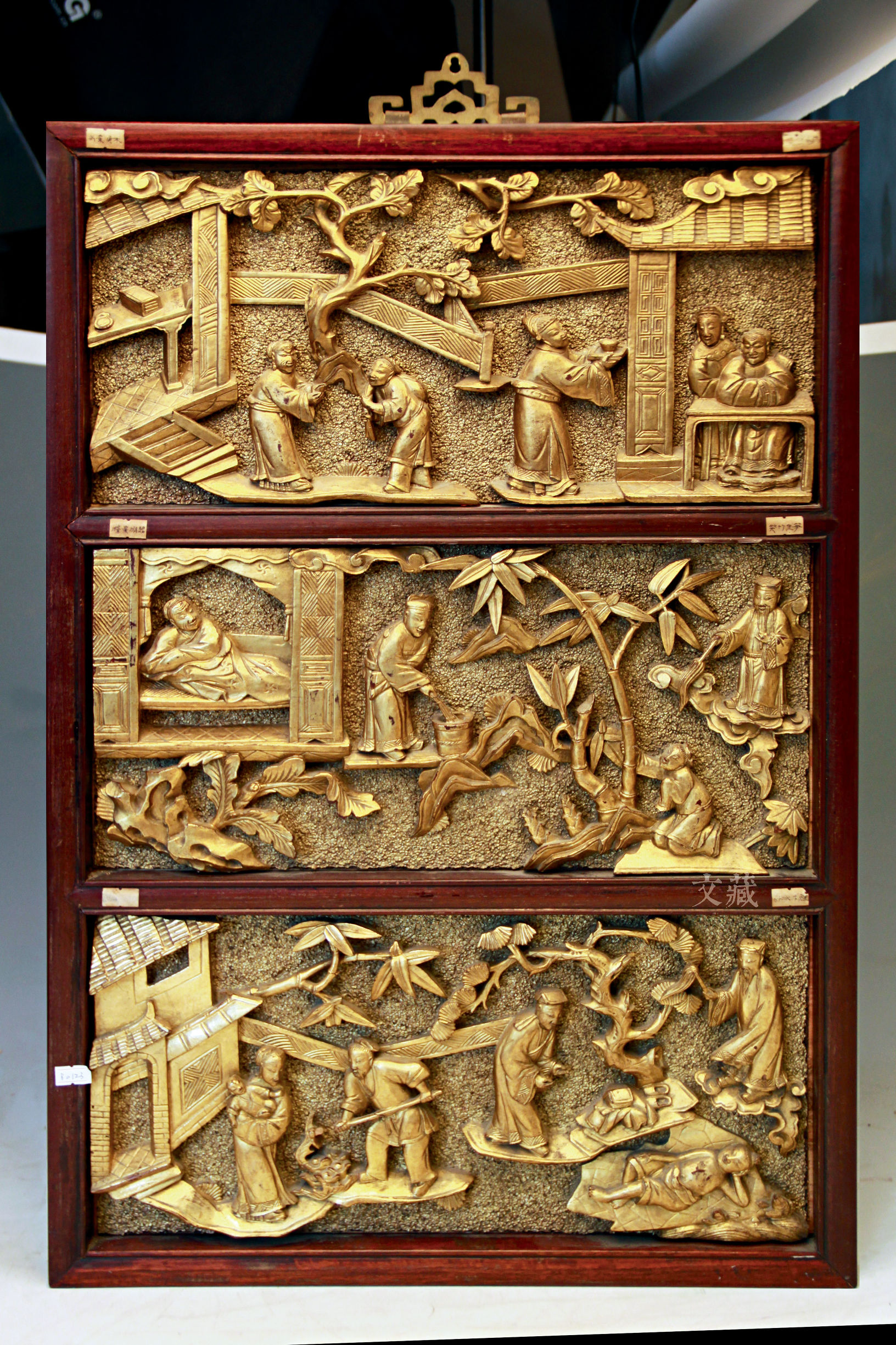 金漆木雕珍品,漆金木雕