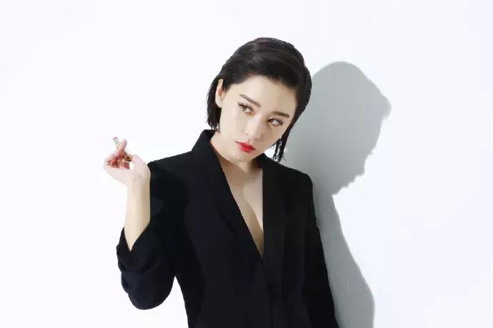 《校对女孩》要被翻拍？PK十元的竟然是她？