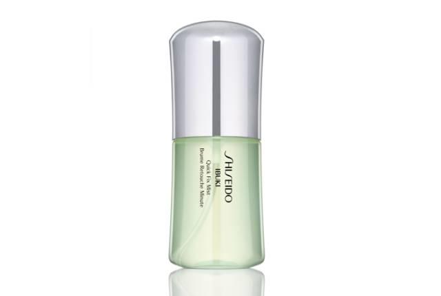 喷雾补水和面膜一样么,喷雾补水和原液补水哪个好一些