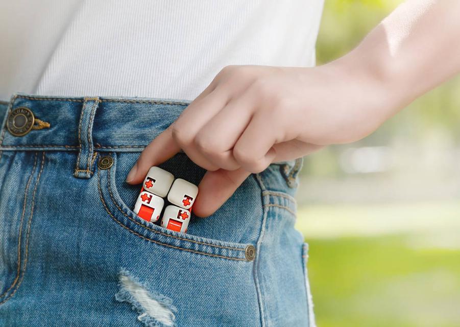 1299元小米新神器,小米新品9.9元减压