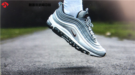 识货买的鞋鉴别出来是假的怎么办,花一万买假表被骗了怎么办