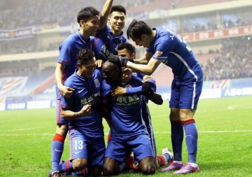 特维斯和申花最新视频,特维斯在上海申花成功了吗