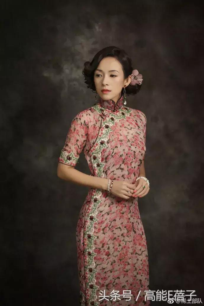 巩俐章子怡都属于什么脸型,巩俐和章子怡素颜谁更漂亮