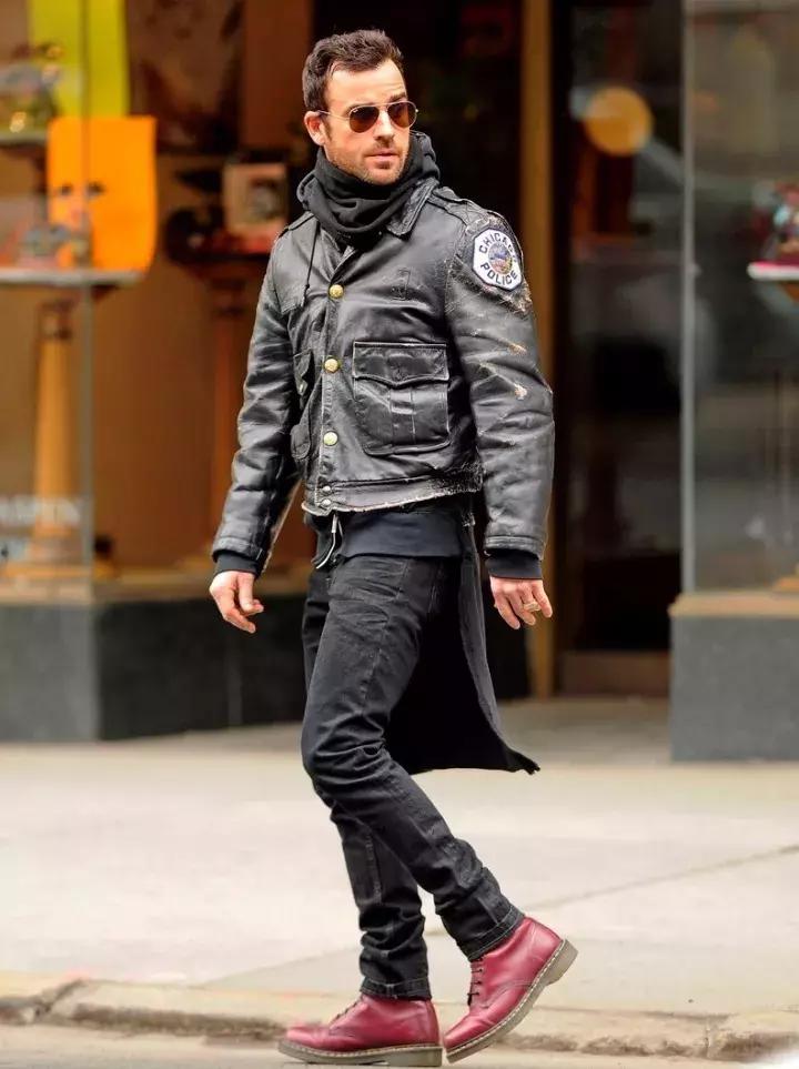 尽管山寨货很多，但谁都想买一双正宗的「Dr.Martens」