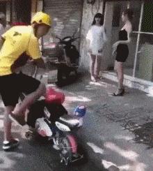 韩国街头清一色服装,韩国街头拉风衣服