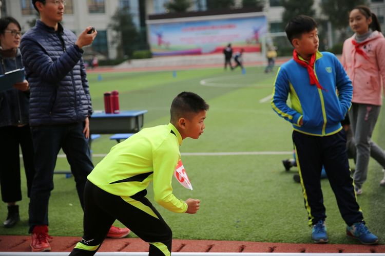 让红领巾校园充满生命的精彩——记台江进一附小体育文化节