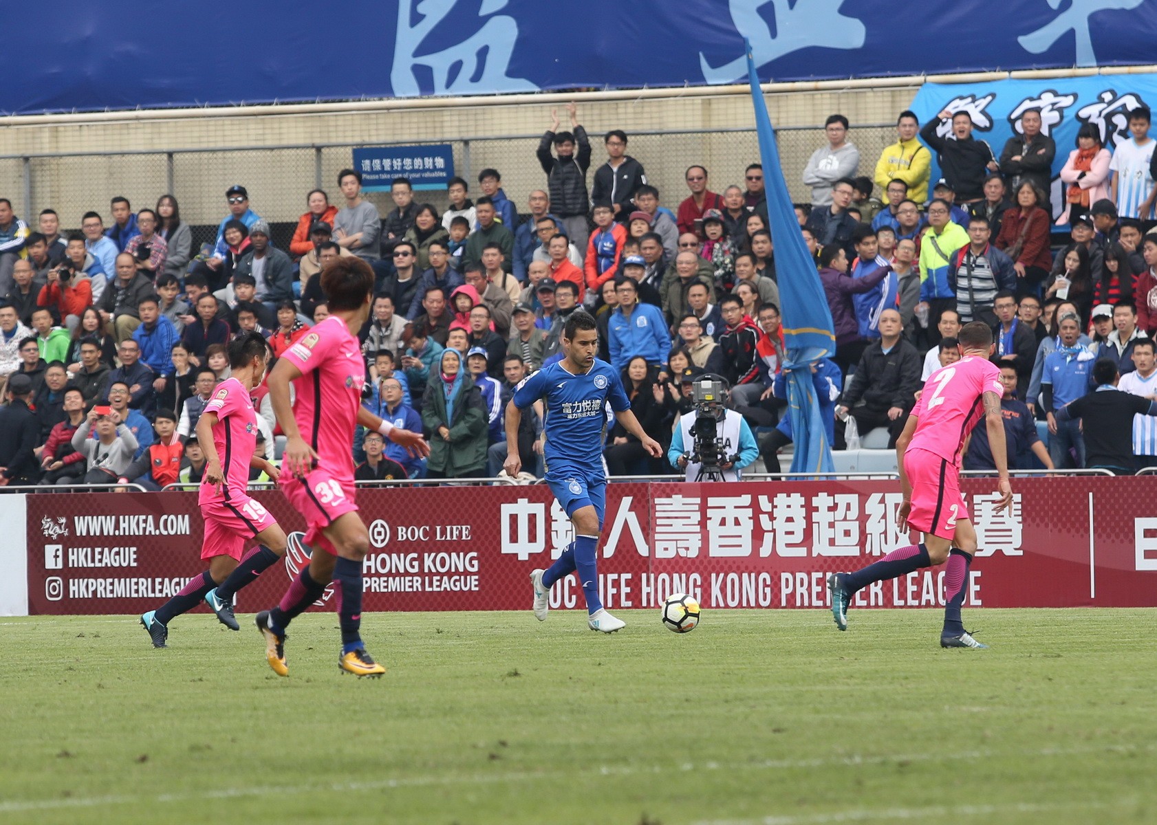 港超|RF富力力拼联赛霸主杰志,可惜先赢后输