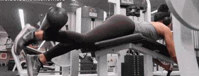 臀肌和大腿后侧肌肉训练,臀部后侧肌群怎么练