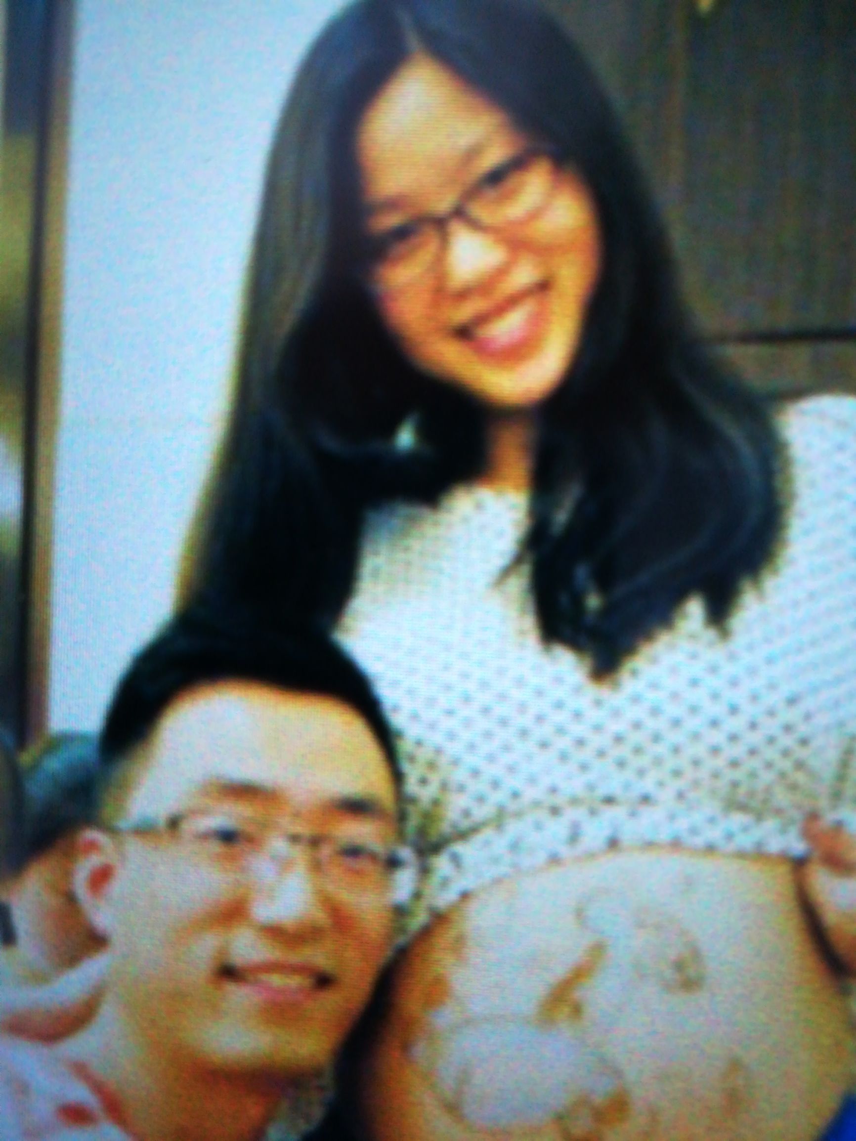 女生对你忽冷忽热但又不提分手,女生忽冷忽热的对男生该放弃吗