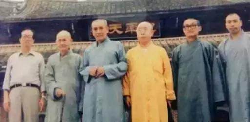 五台山梦参老和尚与星云大师对话,五台山法师传奇