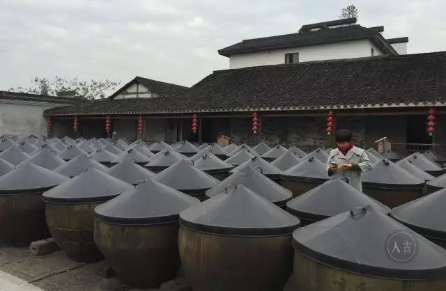 舌尖上的中国酱油作坊晒酱油,五款无添加老字号古法酿造酱油