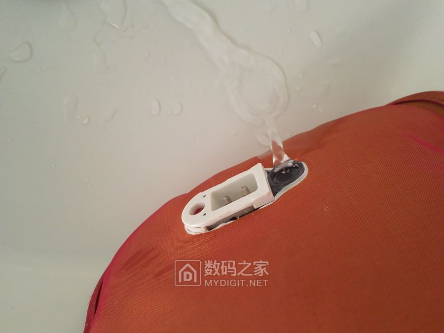 蓄水式热水袋,电热式暖水袋拆解