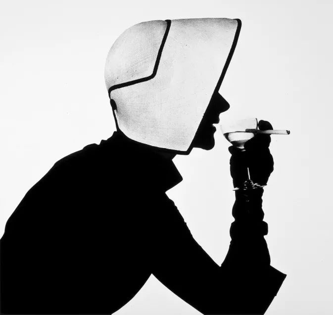 世界摄影大师经典作品欣赏,摄影100张世界摄影大师的黑白作品