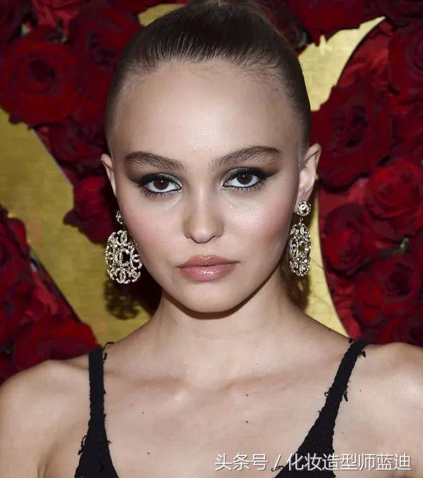 杨幂baby遭碾压,杨幂baby各有各的缺点