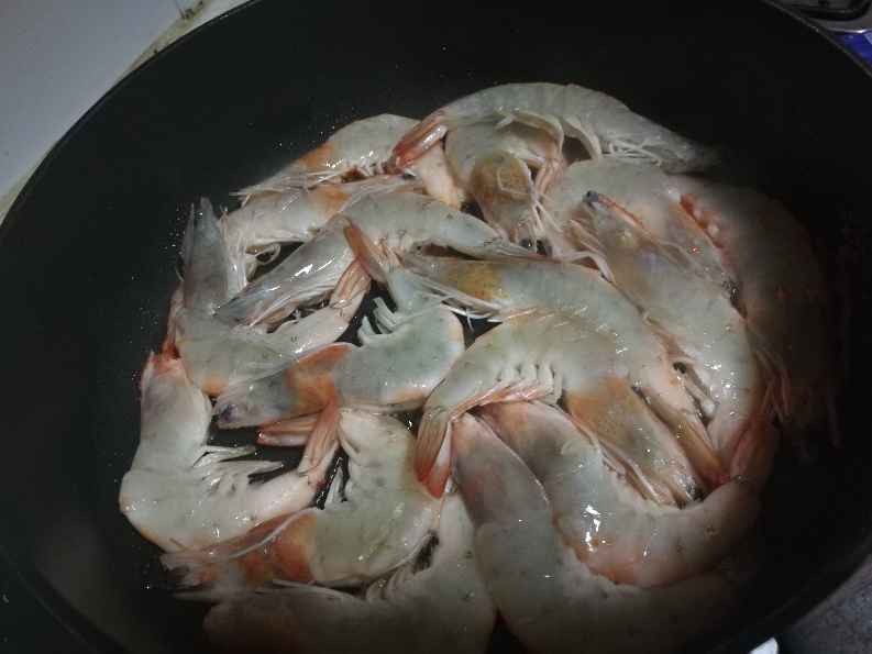 烧大虾教程,烧大虾家常做法小视频