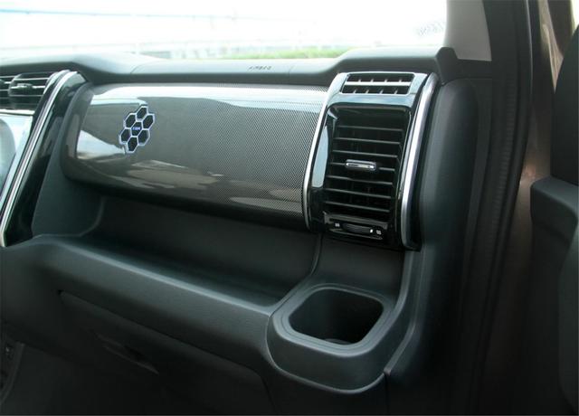 七座suv空间大内饰豪华推荐,新款国产大七座豪华内饰硬派越野