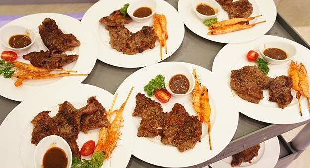 川王府餐厅,曾经的成都大白鲨海鲜自助餐厅