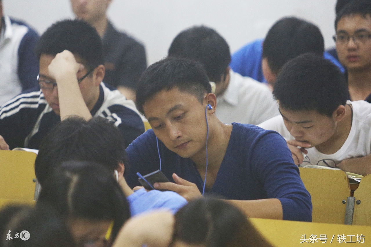 不在校能不能读全日制本科,全日制本科必须要在学校读吗