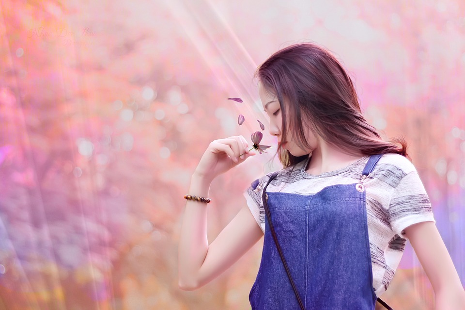 小说：恶少灌醉校花欲行不轨，总裁赶到解救，恶少立刻跪着求饶