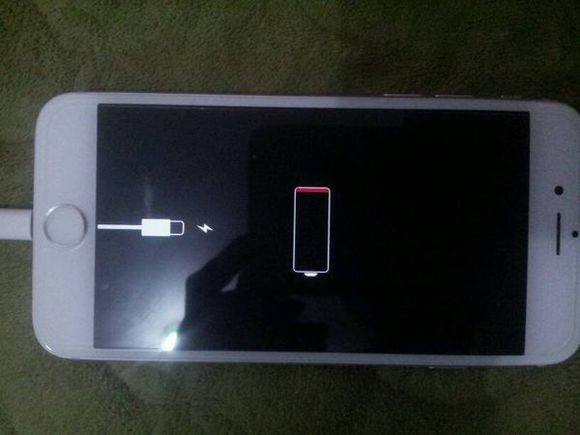 iphone突然黑屏转圈是怎么回事,苹果手机黑屏一直转圈是什么原因