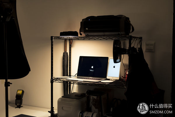 打造高颜值办公桌,打造舒适办公桌