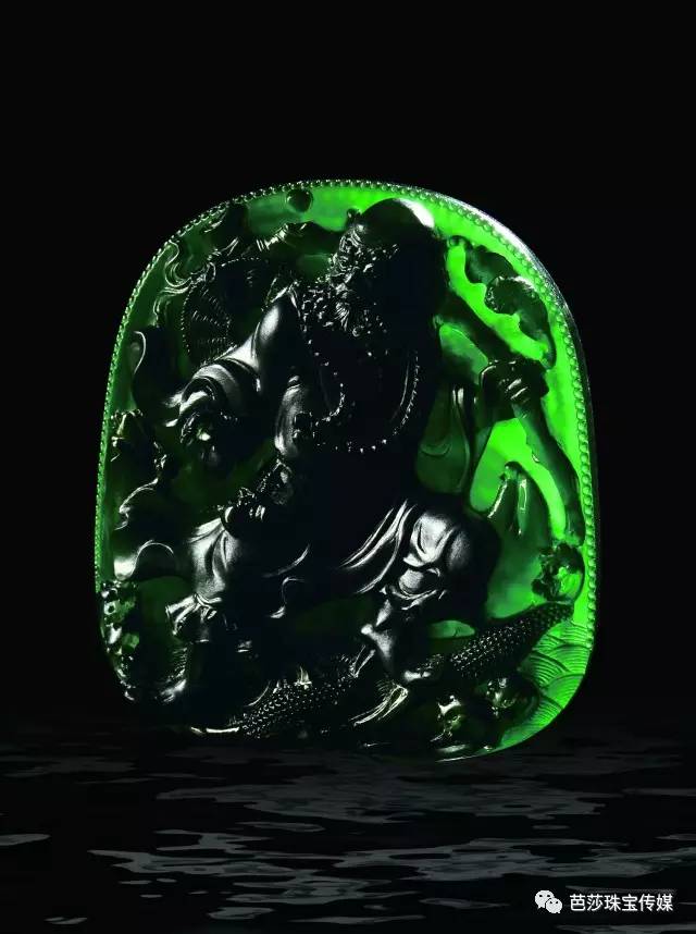 翡翠有好多色线,翡翠明明看着很透