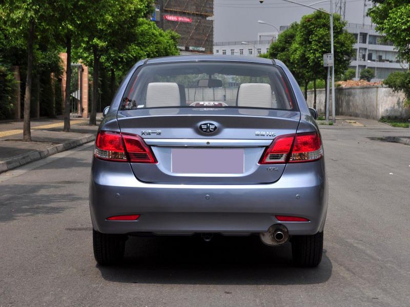 夏利n5毒辣车评最新,夏利n5的隐藏功能